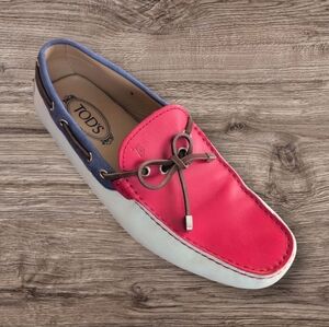 Tod's Gommino Driving Loafer